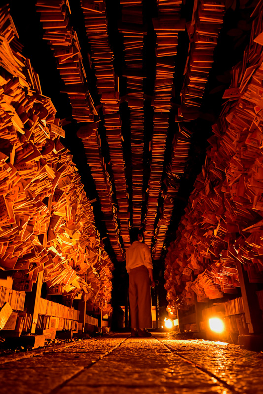 0282想いに包み込まれる川越氷川神社の絵馬